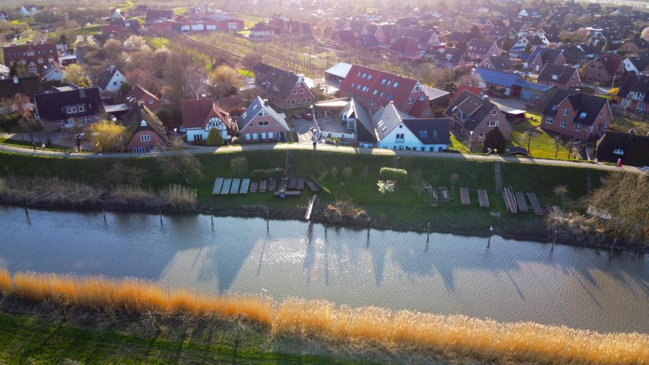 GrünendeichFewo Elbblick Im Haus Luehegartenアパートメント エクステリア 写真